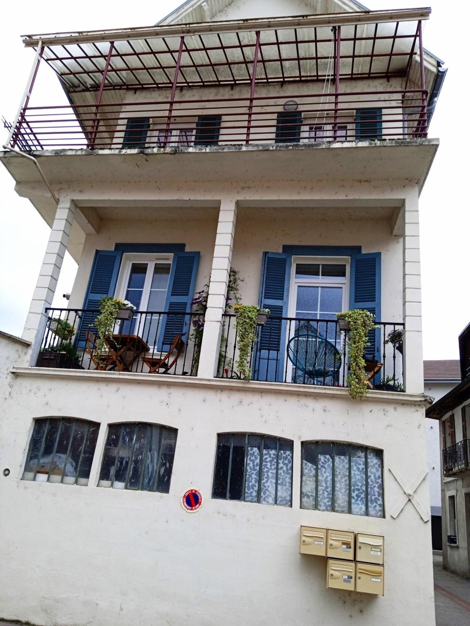 Le Logis Du Guiers Apartment Le Pont-de-Beauvoisin ภายนอก รูปภาพ